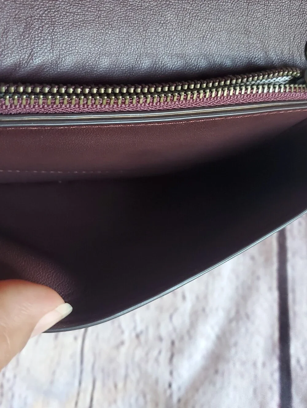 Coach chic beige